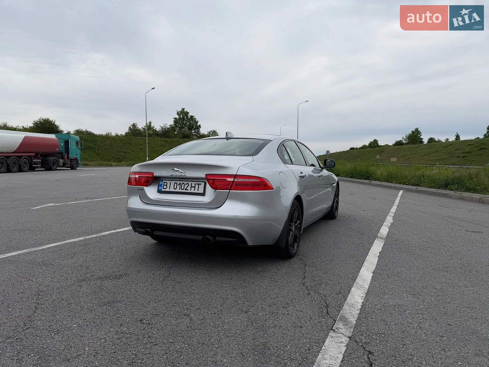 2017 Jaguar XE - мініатюра 6