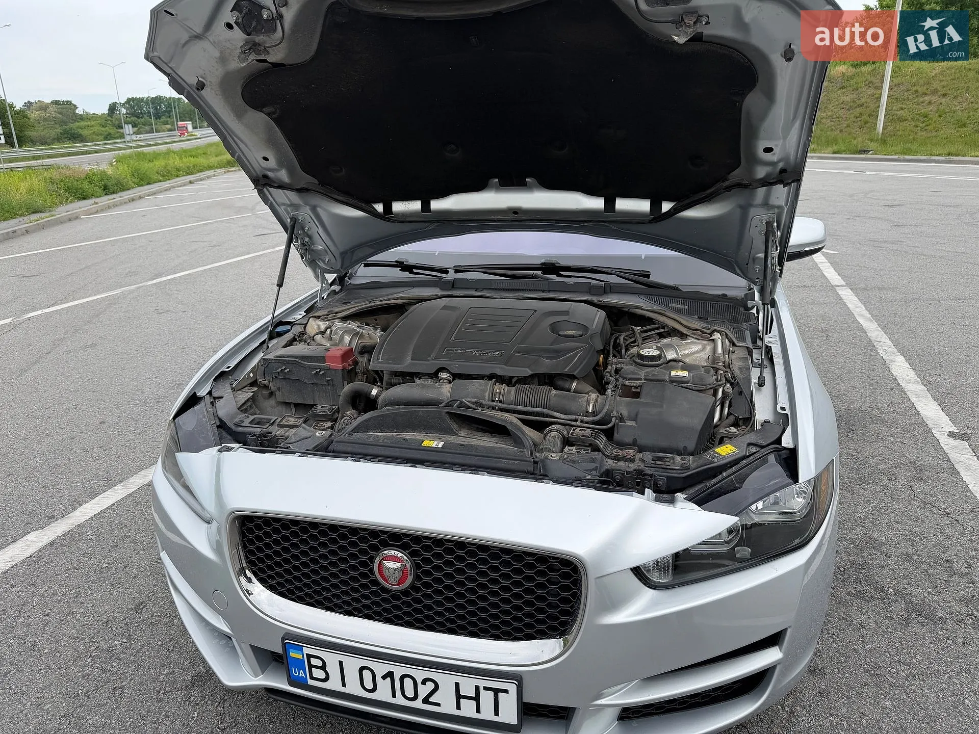 2017 Jaguar XE - мініатюра 21