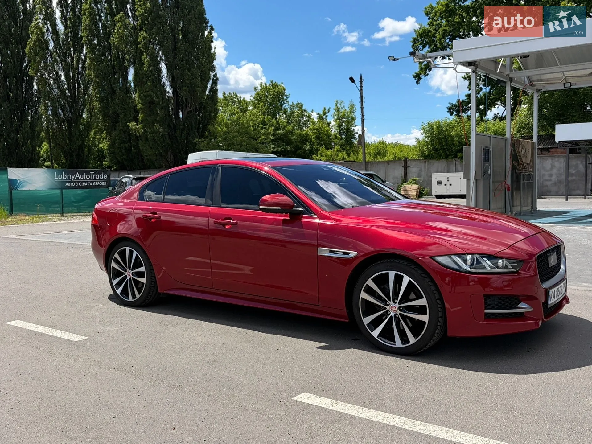 2016 Jaguar XE - мініатюра 8