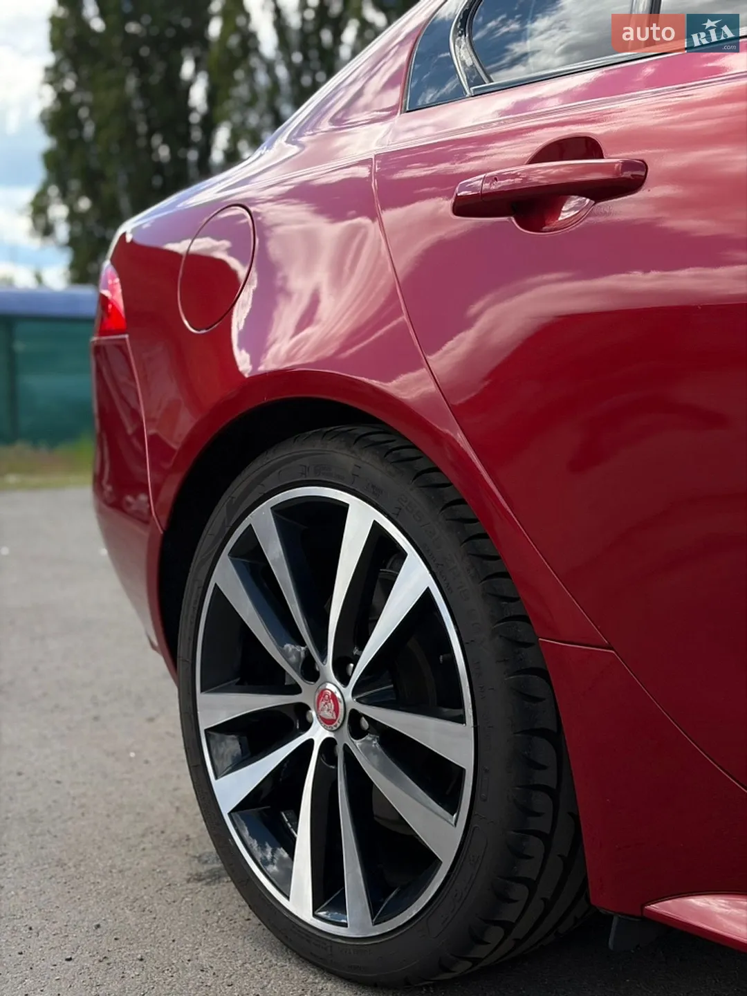 2016 Jaguar XE - мініатюра 25