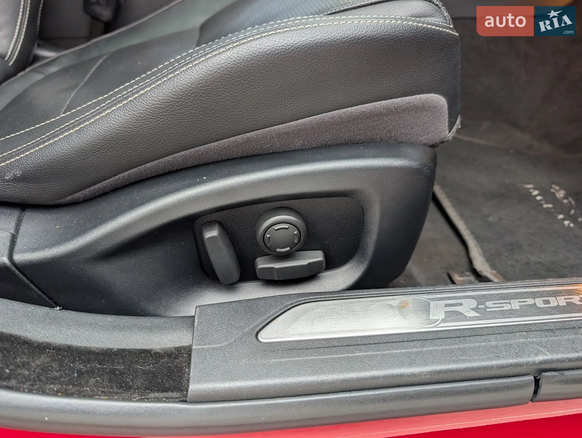 2016 Jaguar XE - мініатюра 43