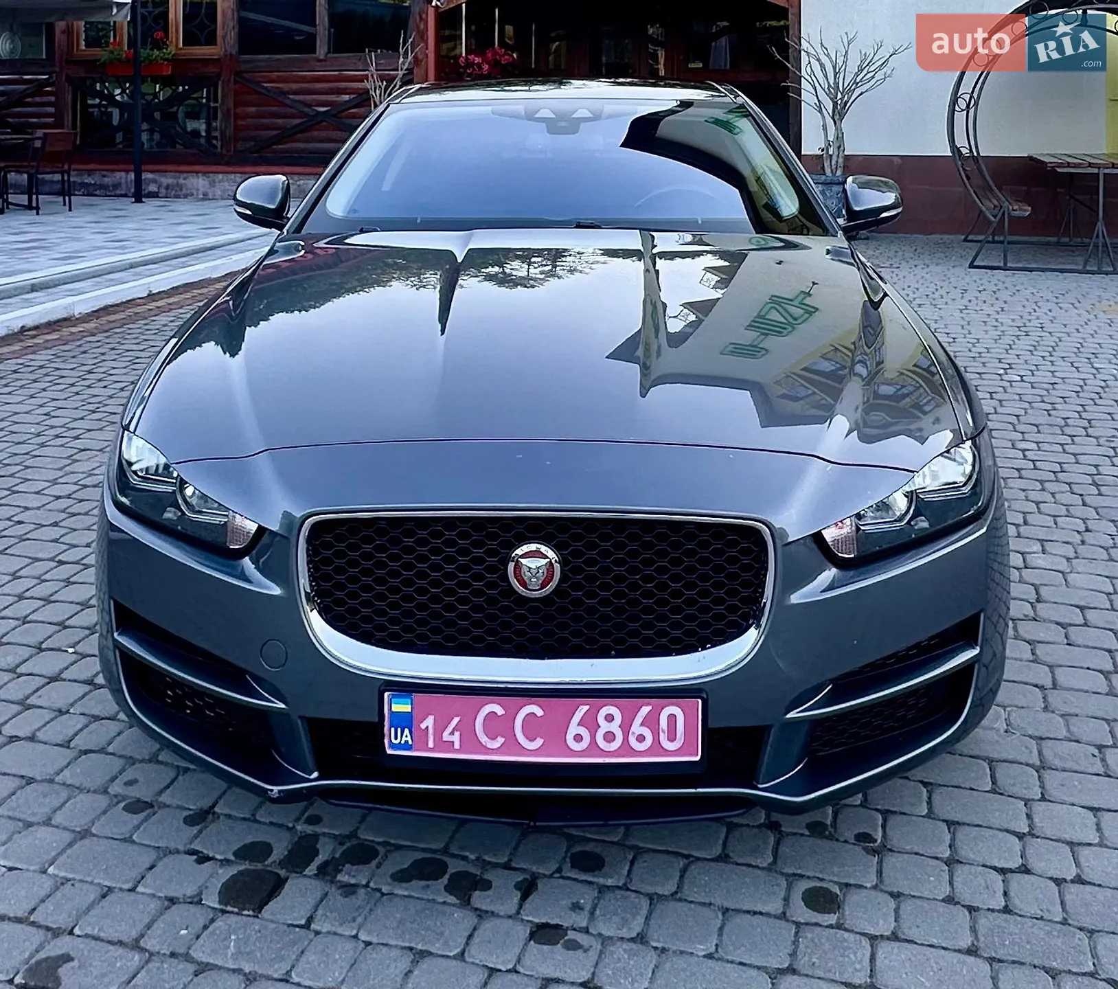 2017 Jaguar XE - мініатюра 27