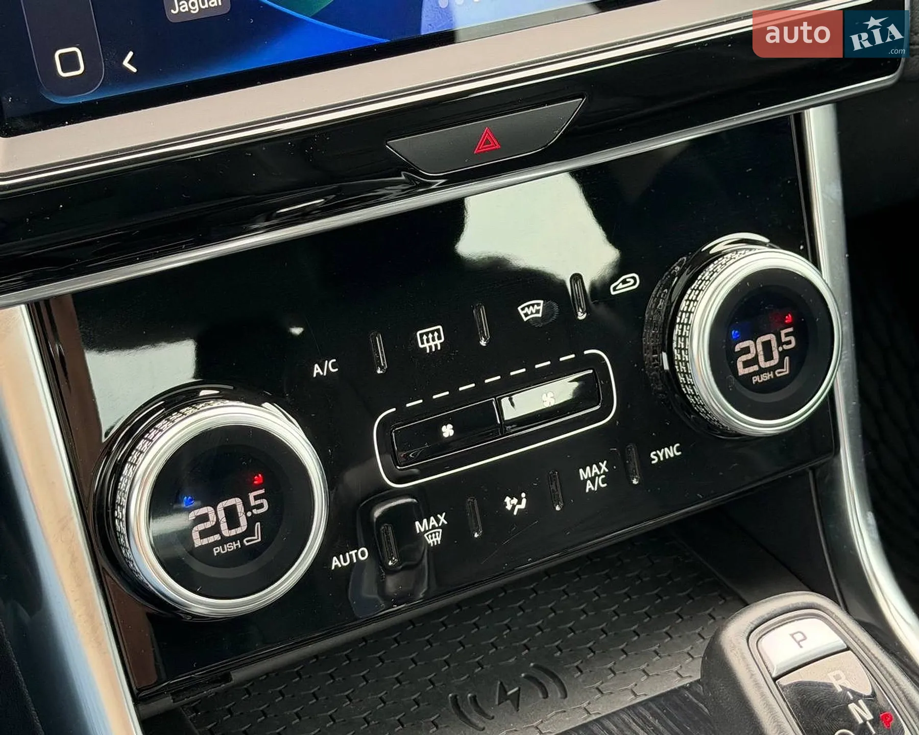 2019 Jaguar XE - мініатюра 27