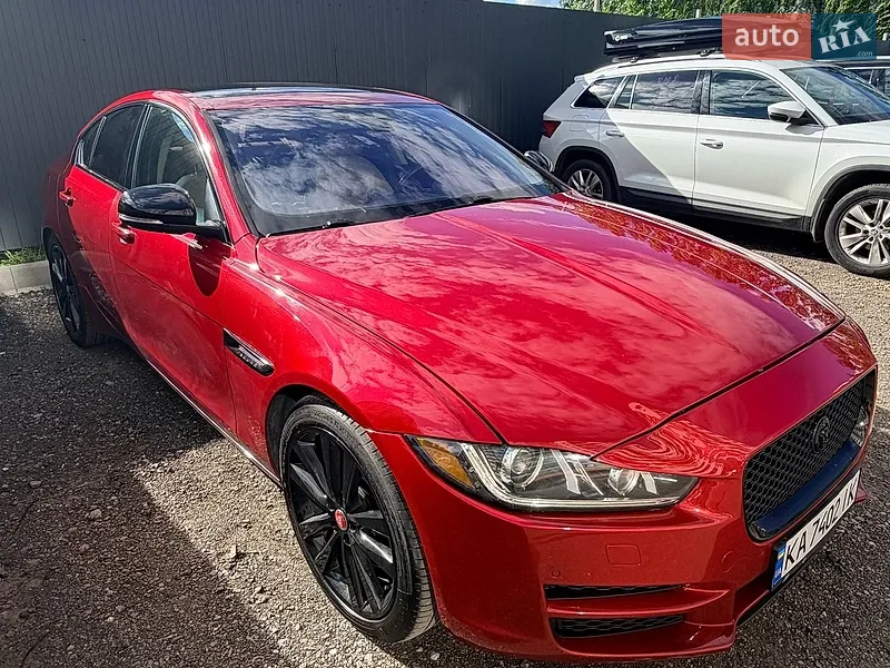 Jaguar XE 2016