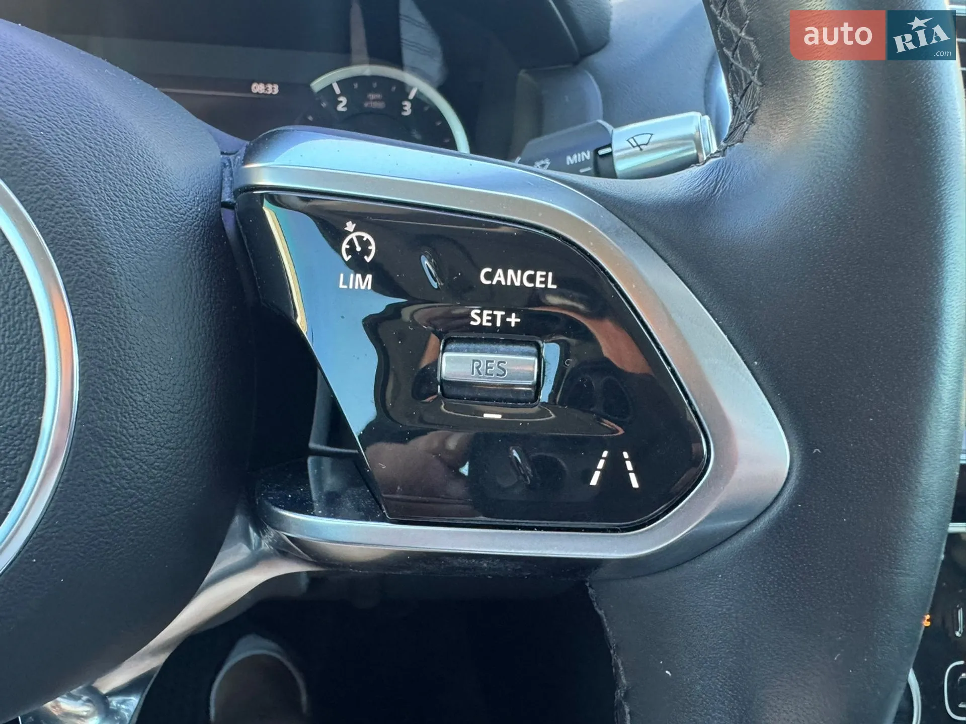 2020 Jaguar XE - мініатюра 34