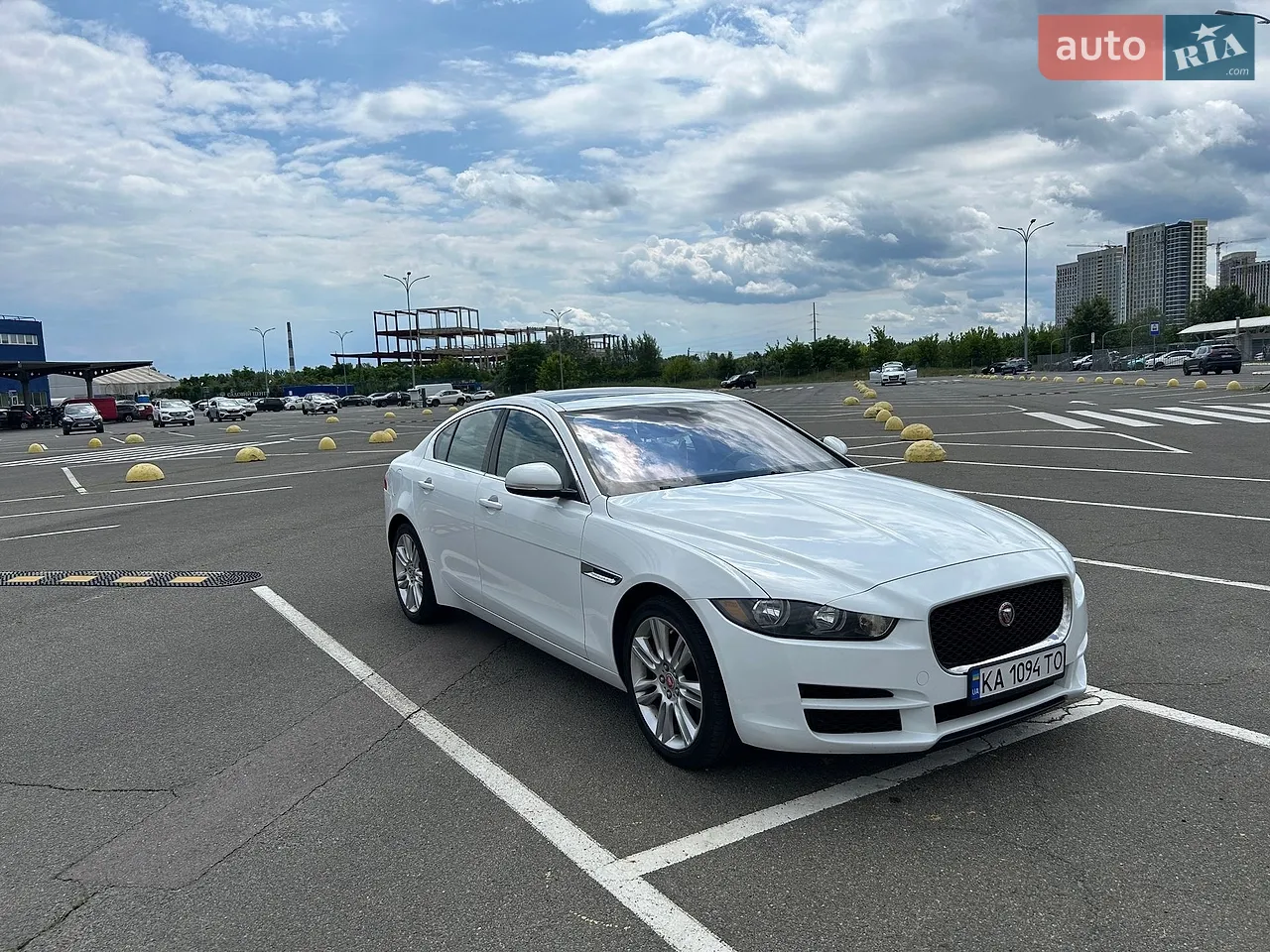 2019 Jaguar XE - мініатюра 34