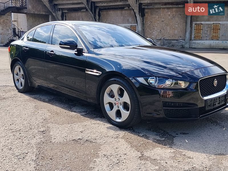 Седан Jaguar XE 2017 в Ивано-Франковске фото 6 Седан Jaguar XE 2017 в Ивано-Франковске