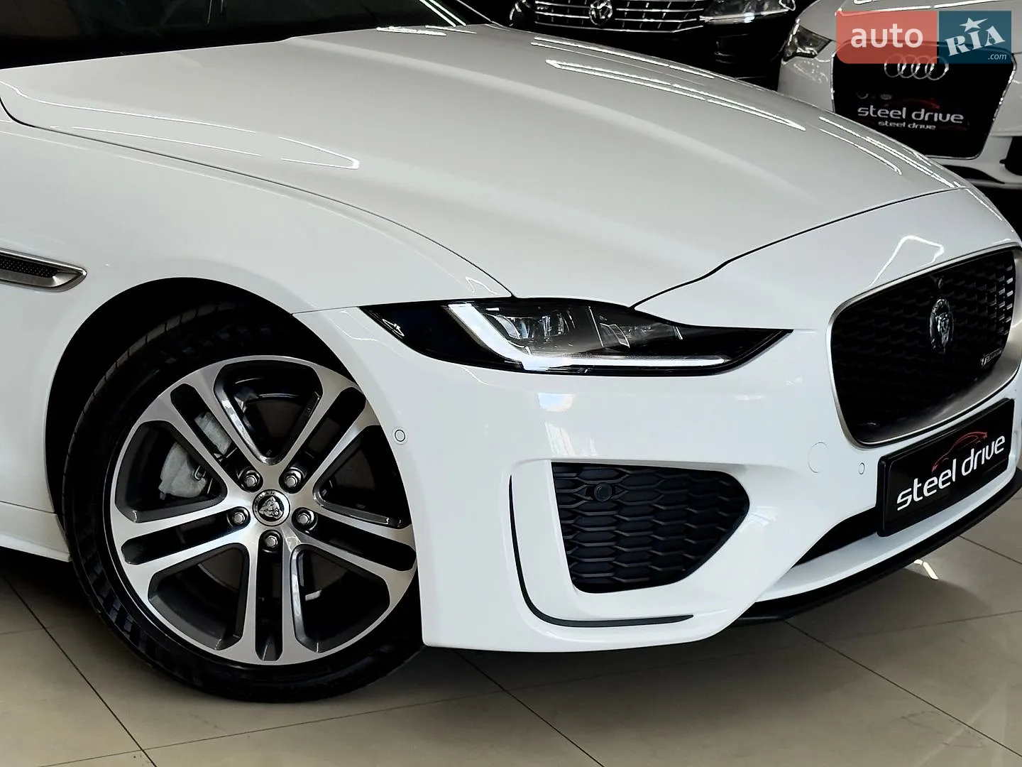 2024 Jaguar XE - мініатюра 9