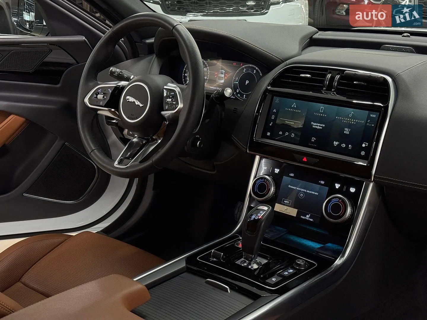 2024 Jaguar XE - мініатюра 31