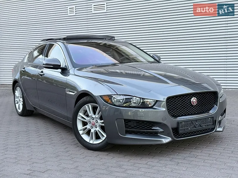 Jaguar XE 2016