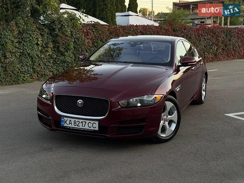 Jaguar XE 2017