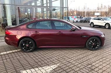 Седан Jaguar XF 2016 в Києві