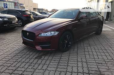 Седан Jaguar XF 2016 в Києві