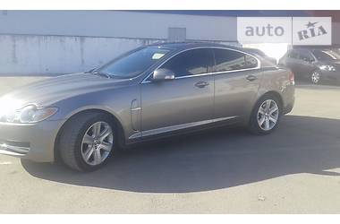 Седан Jaguar XF 2009 в Тернополе