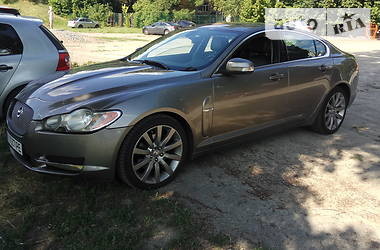 Седан Jaguar XF 2008 в Киеве