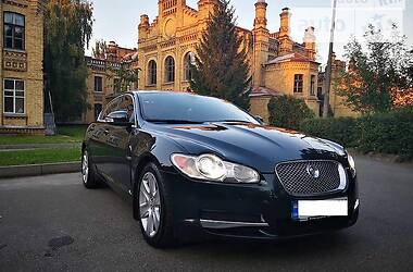 Седан Jaguar XF 2008 в Киеве