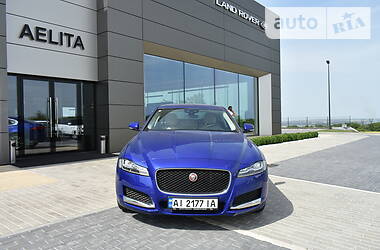 Седан Jaguar XF 2019 в Днепре