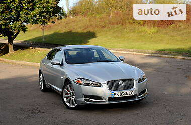 Седан Jaguar XF 2013 в Рівному