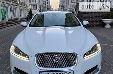 Седан Jaguar XF 2012 в Киеве