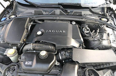 Седан Jaguar XF 2010 в Житомире
