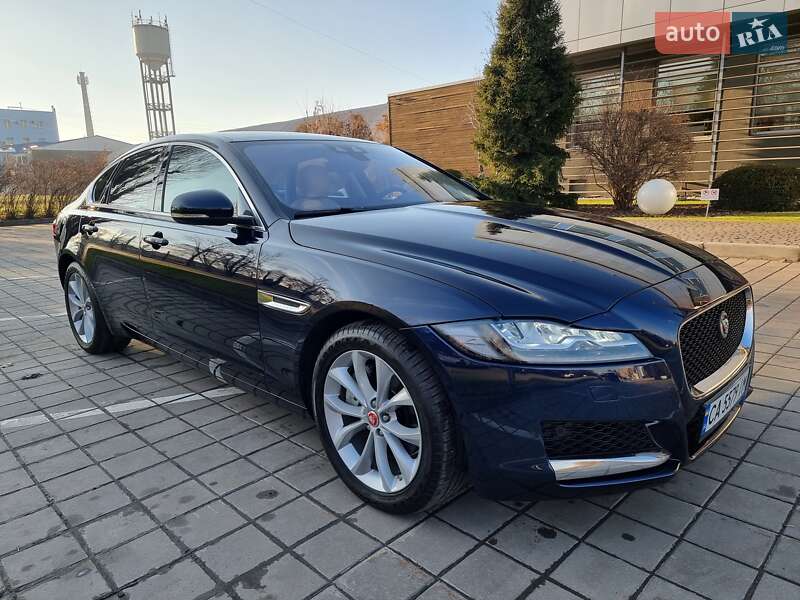 Jaguar XF 2019