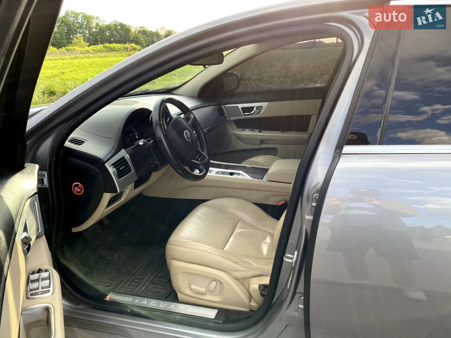 2013 Jaguar XF - мініатюра 27