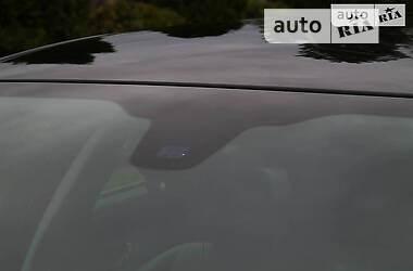 Седан Jaguar XF 2013 в 