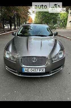 Седан Jaguar XF 2009 в Днепре