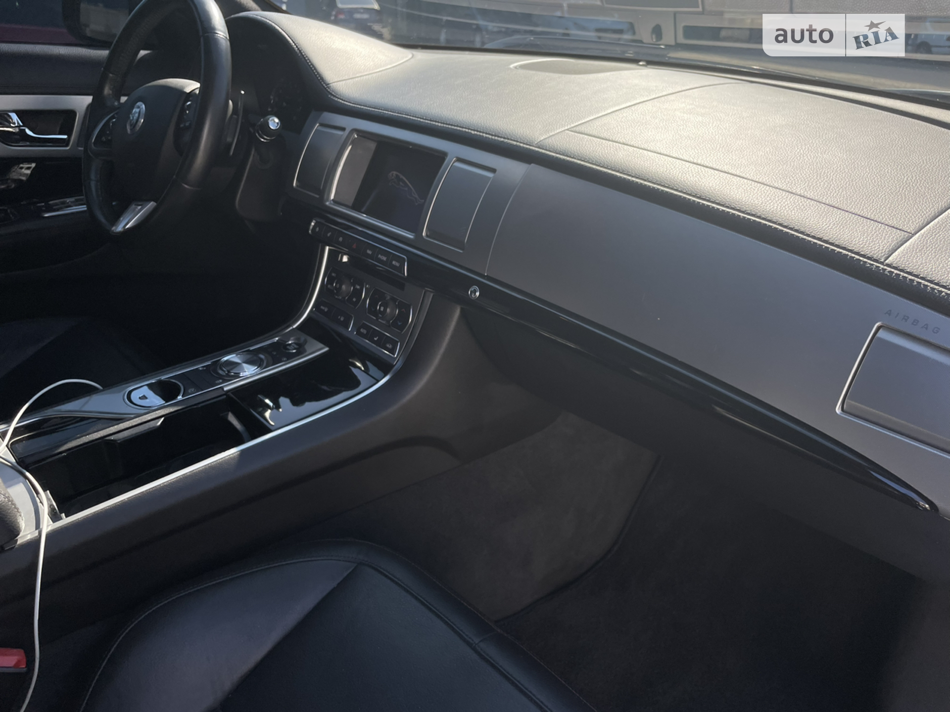 2015 Jaguar XF - мініатюра 49