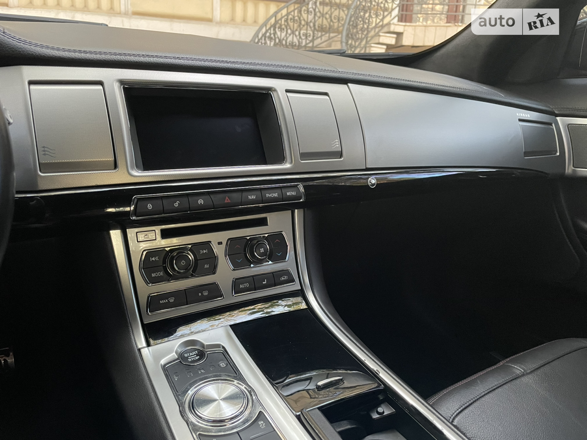 2015 Jaguar XF - мініатюра 61