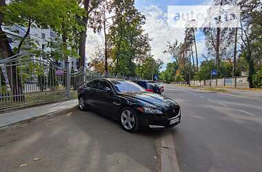 Седан Jaguar XF 2018 в Києві