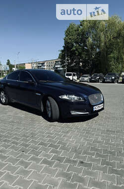 Седан Jaguar XF 2014 в Луцке