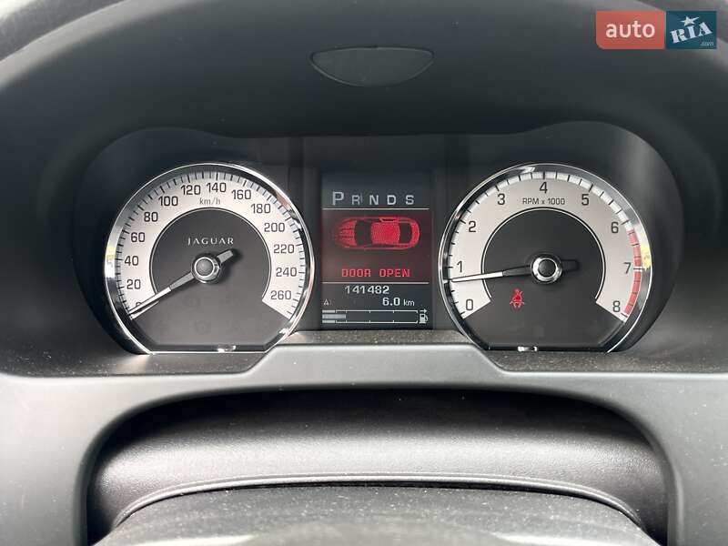 Седан Jaguar XF 2008 в Києві