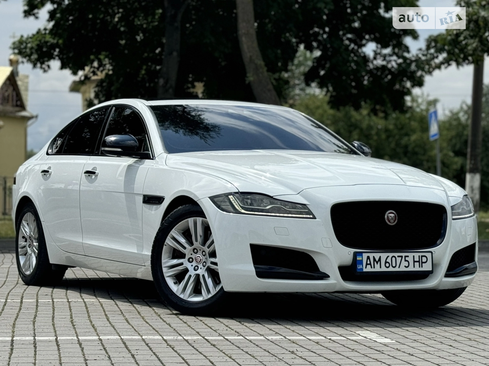 2016 Jaguar XF - мініатюра 63