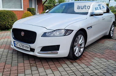 Седан Jaguar XF 2018 в Коломые