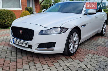 Седан Jaguar XF 2018 в Коломые