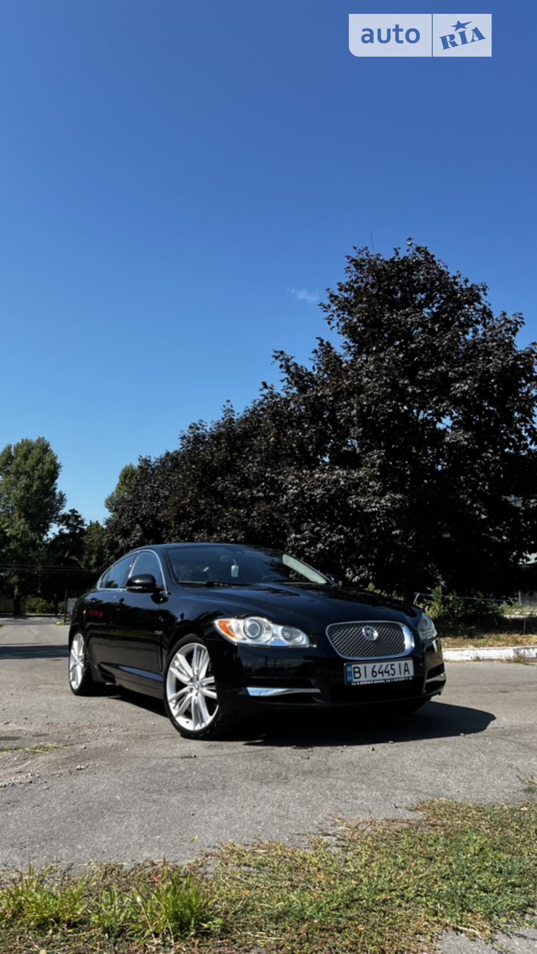 2010 Jaguar XF - мініатюра 2