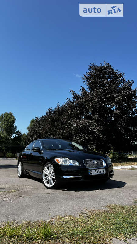 Седан Jaguar XF 2010 в Кременчуге
