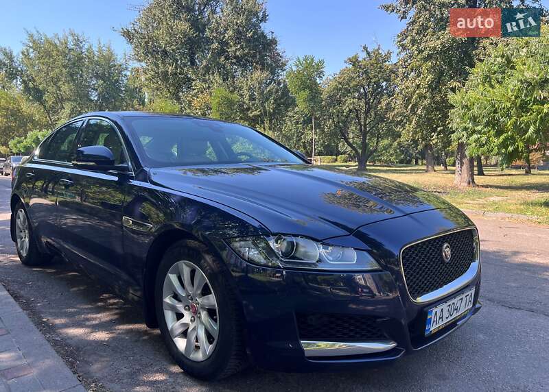 Седан Jaguar XF 2017 в Киеве фото 5 Седан Jaguar XF 2017 в Киеве