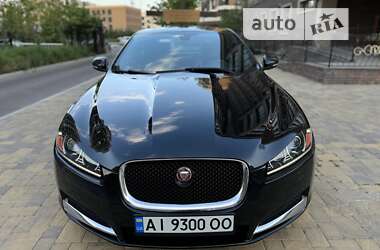 Седан Jaguar XF 2014 в Києві