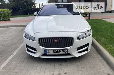 Седан Jaguar XF 2016 в Києві