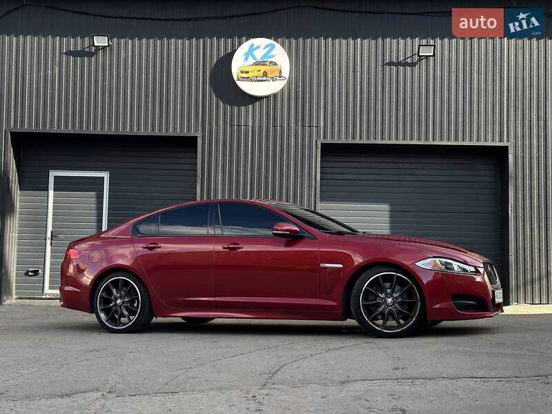 Jaguar XF 2015