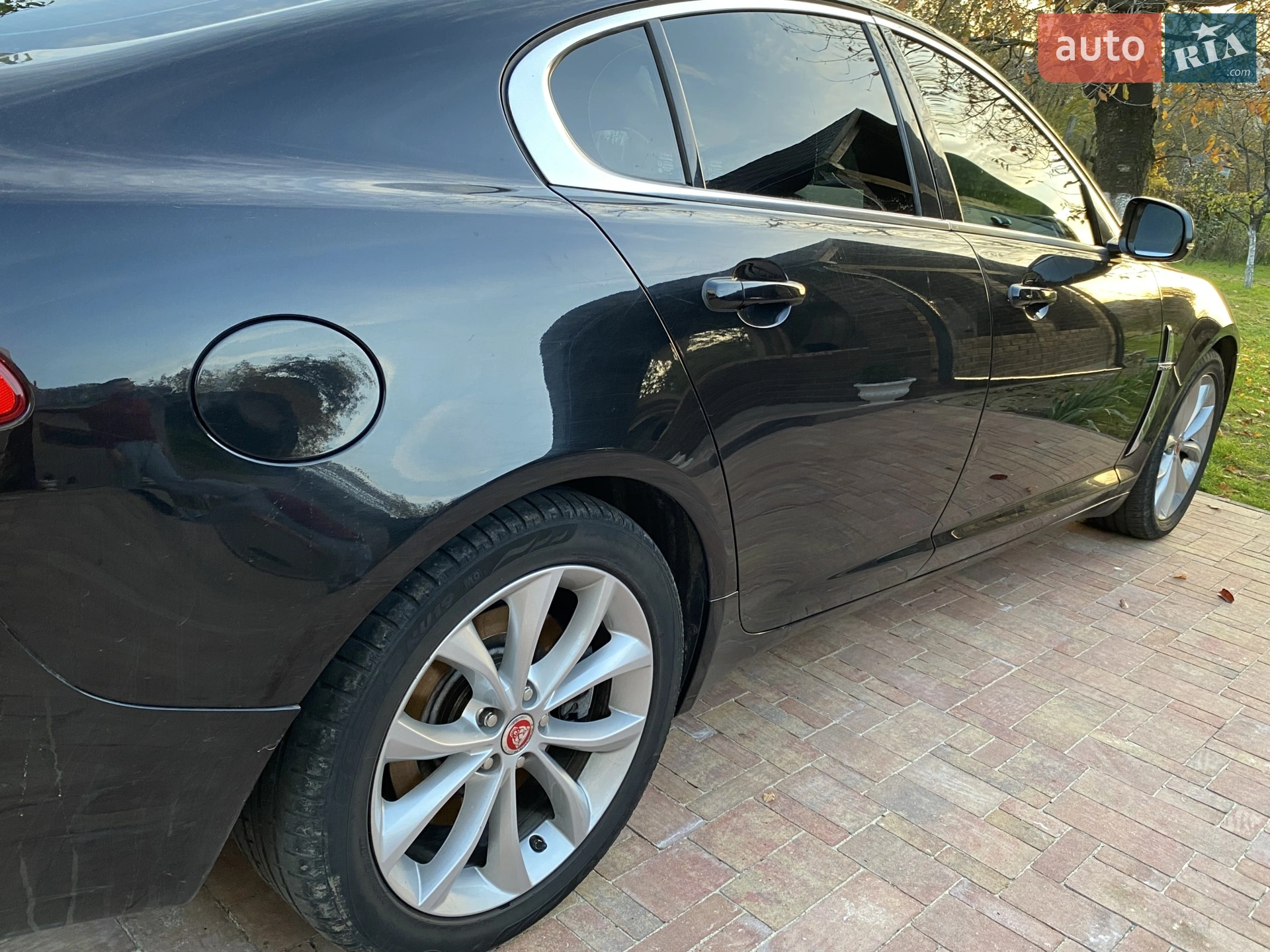 2010 Jaguar XF - мініатюра 9