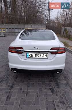 Седан Jaguar XF 2012 в Днепре