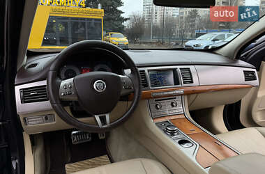 Седан Jaguar XF 2009 в Києві