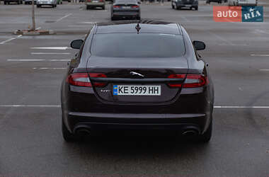 Седан Jaguar XF 2013 в Києві