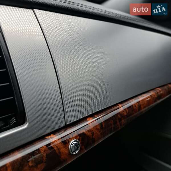 Седан Jaguar XF 2013 в Дніпрі