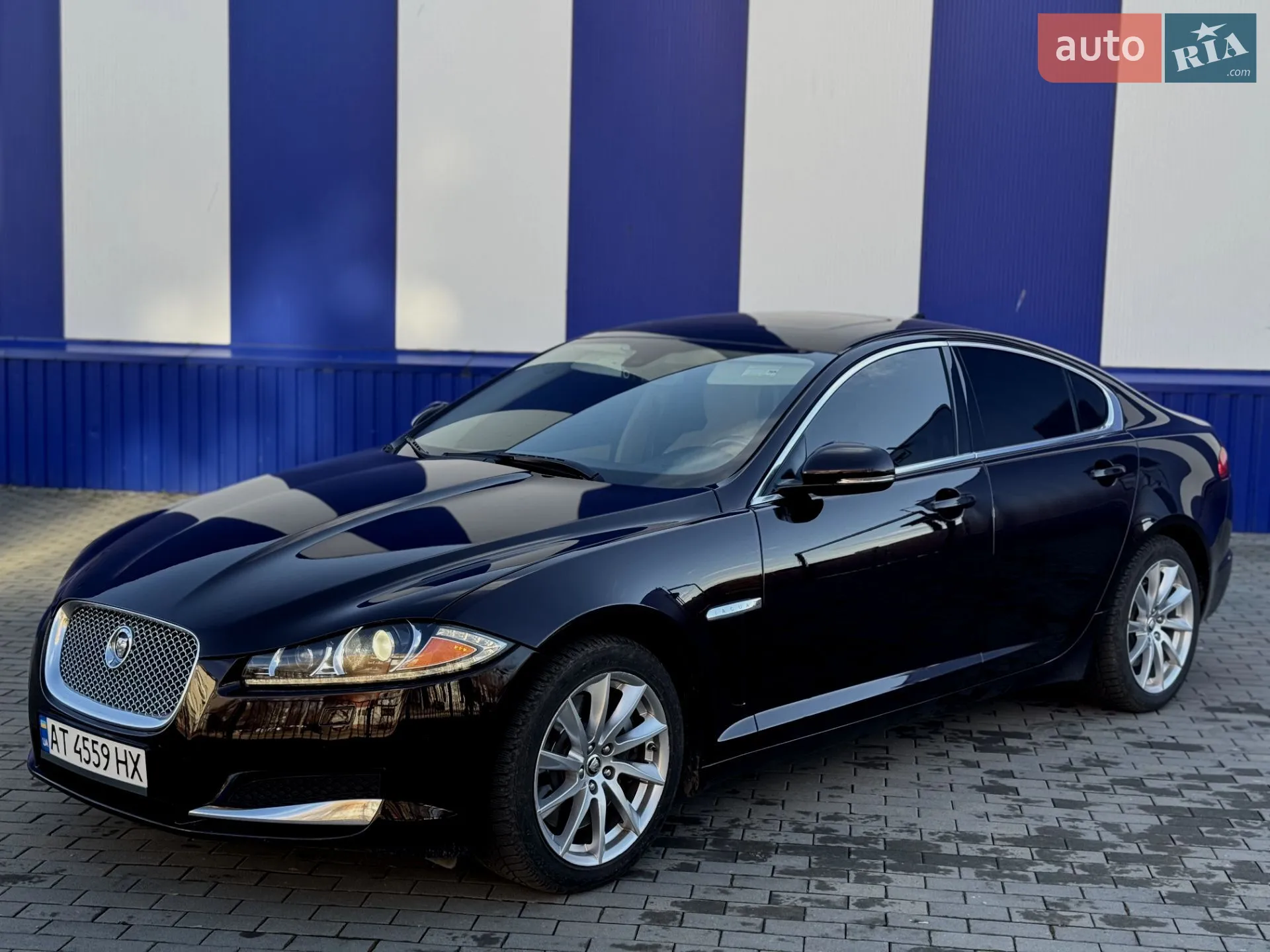 2012 Jaguar XF - мініатюра 40