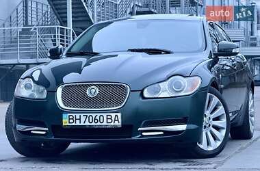 Седан Jaguar XF 2009 в Одесі