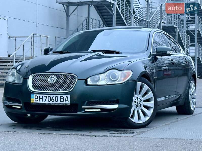 Седан Jaguar XF 2009 в Одессе